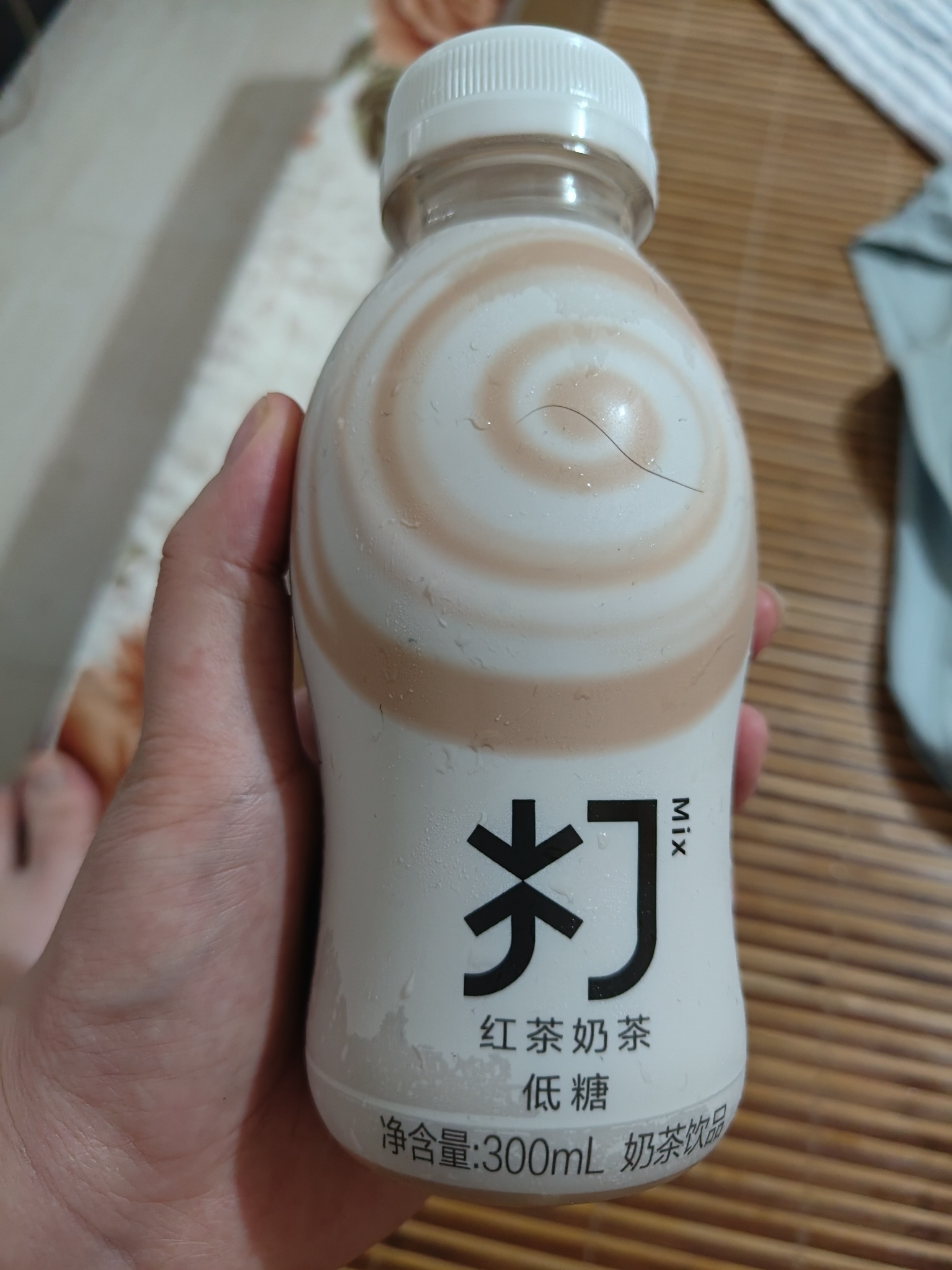 农夫山泉 打奶茶红茶奶茶 380ml