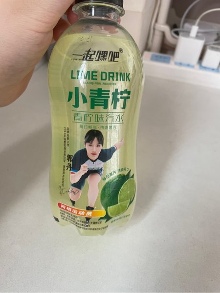 一起嘿吧 超有范苏打气泡水(荔枝味)