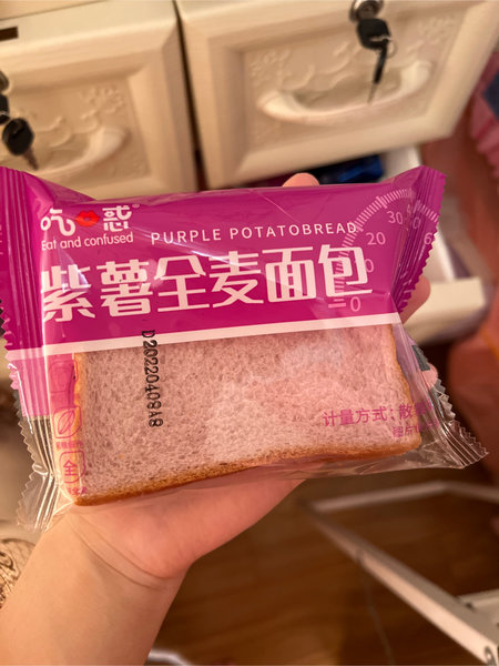 吃惑 紫薯全麦面包