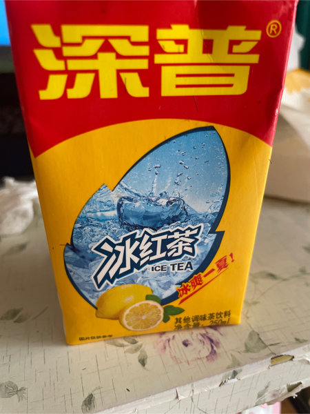 <em>深普</em>牌 <em>深普</em>冰红茶饮料