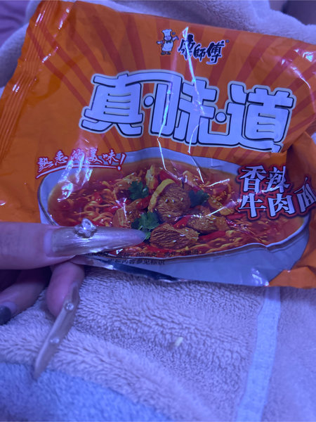 康师傅 真味道香辣牛肉面