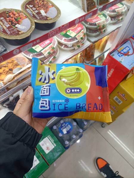 友客 冰面包香蕉味