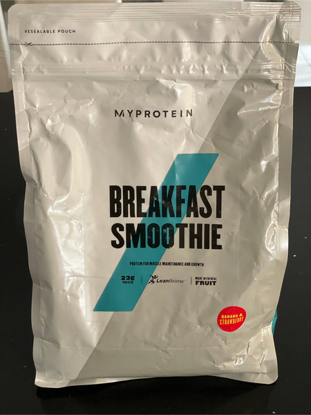 My <em>protein</em> BREAKFASTSMOOTHIE(Banana&<em>amp</em>;Strawberry)