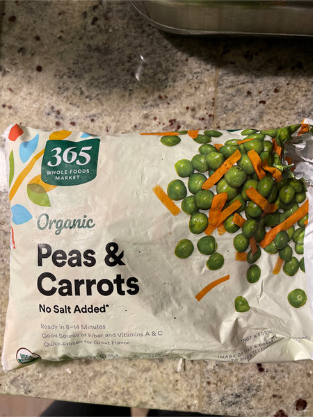 Whole Foods 365 peas&<em>carrots</em>