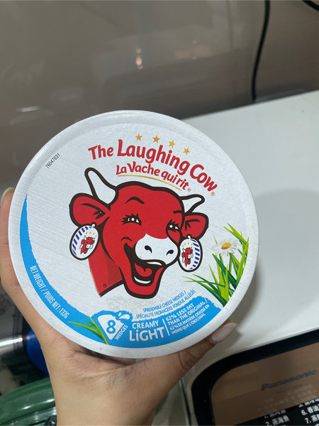 The laughing cow CreamyLightCheese