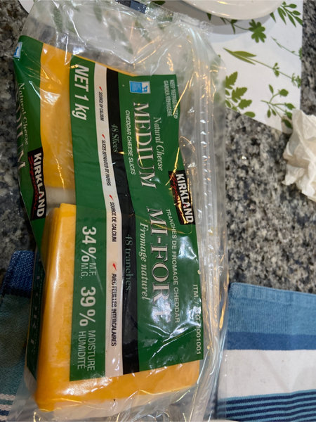 kirkland MediumCheddarCheeseSlices