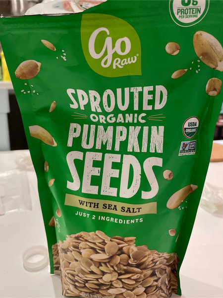 Go <em>Raw</em> Sproutedorganicpumpkinseeds