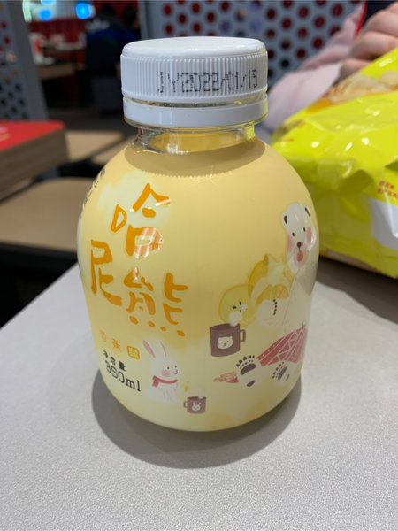 哈尼熊 (香蕉味饮料)