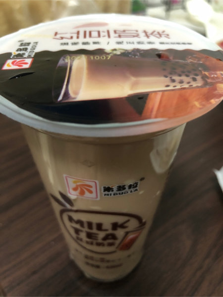 米多拉 红豆奶茶