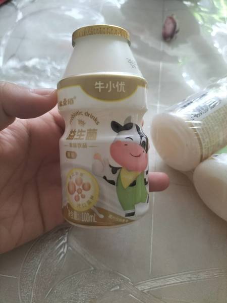 牛小优 100ML益生菌风味饮品