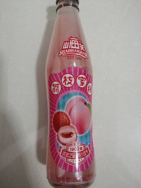 <em>山海</em>关牌系列饮料 <em>山海</em>关荔枝蜜桃汽水260ml