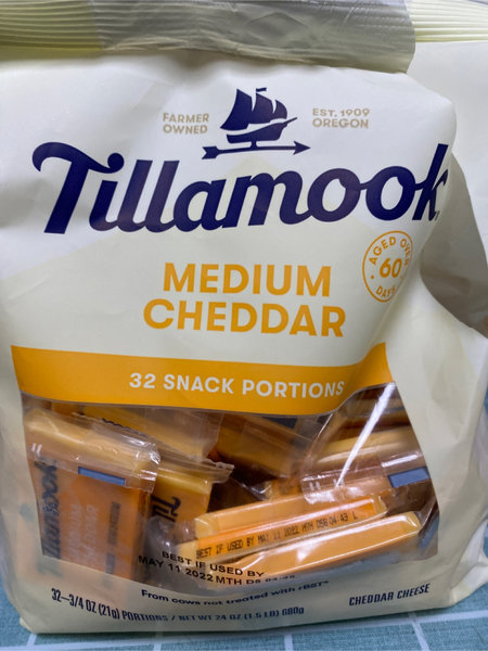 Tillamook 中度成熟切达奶酪