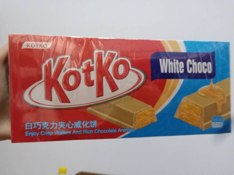 Kotko 白巧克力夹心威化饼