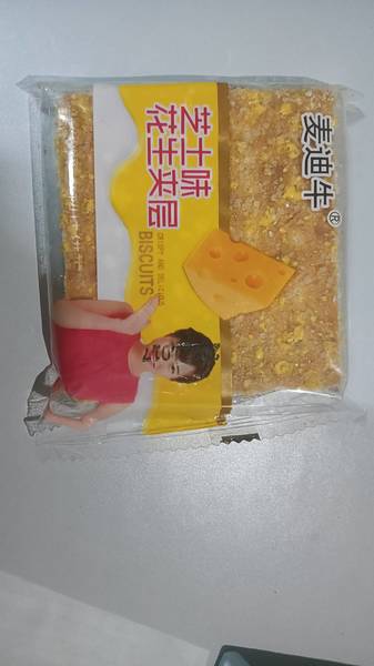 麦迪牛 芝士味花生夹层