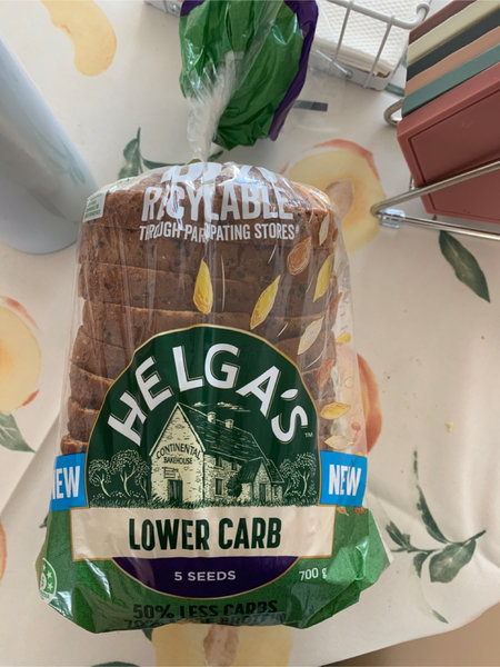 Helga’s <em>Lowcarb</em>&5seedsbread