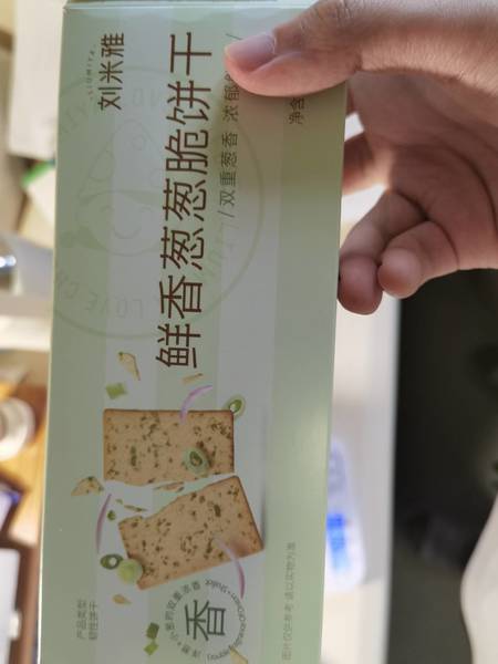 刘米雅 鲜香葱葱脆饼干