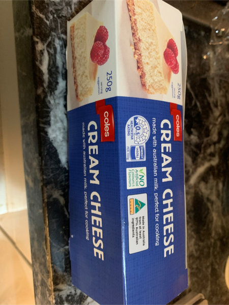 coles <em>creamcheese</em>