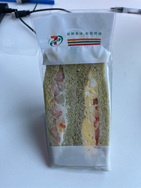 7-ELEVEN 菠菜虾仁双拼三明治