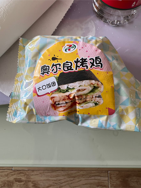 罗森 奥尔良风味烤鸡饭团