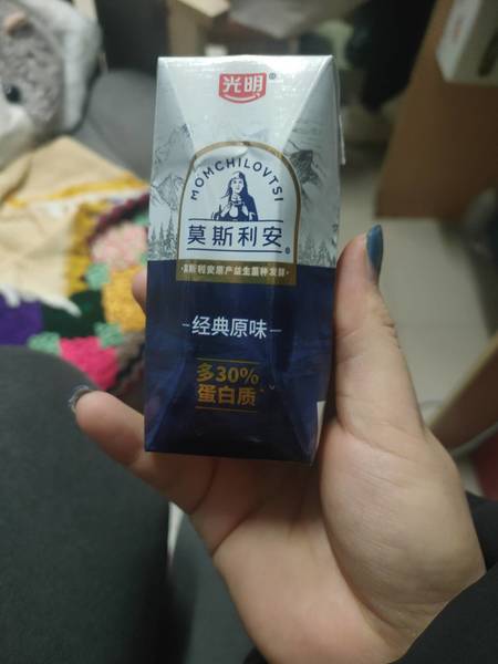 光明 莫斯利安利乐钻巴氏杀菌热处理风味酸牛奶(原味)200g