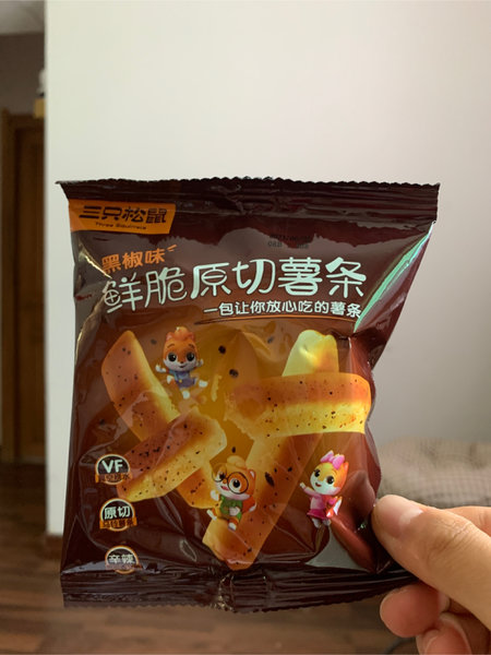 三只松鼠 原切薯条【黑椒味】