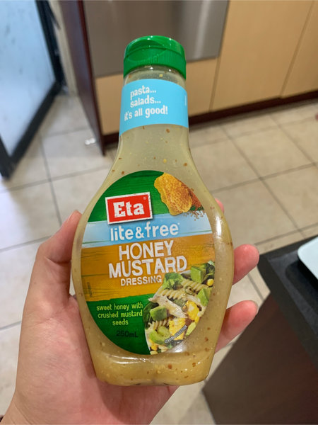 Eta <em>lite</em>&freeHoneyMustardDressing