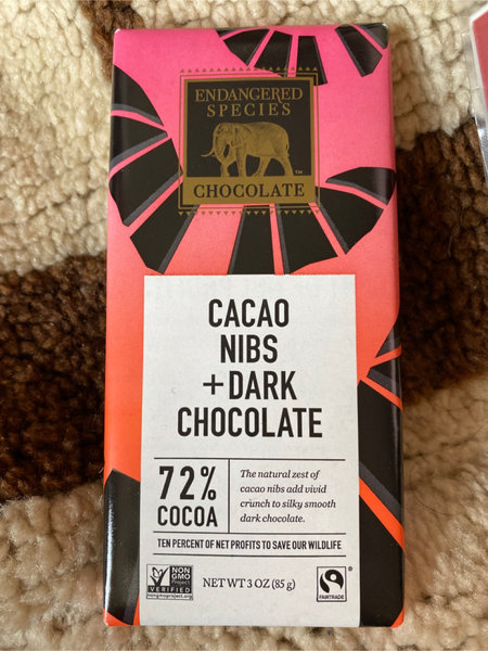 Endangered <em>Species</em> cacaonibsDarkchocolate