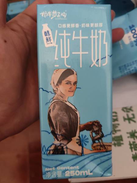 奶牛梦工场 醇鲜调制乳