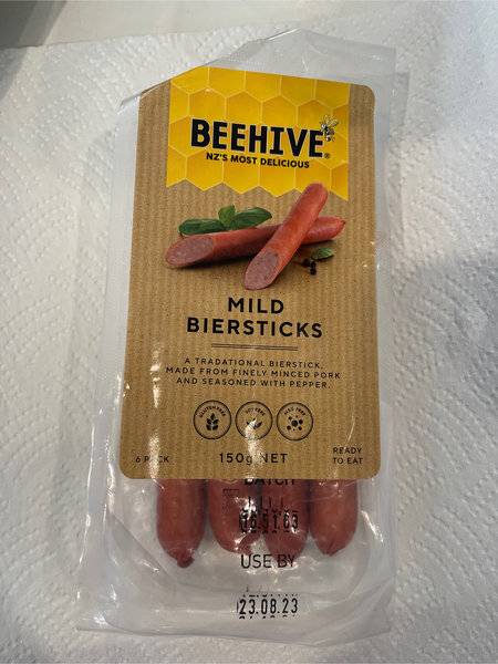 <em>BEEHIVE</em> Mild Biersticks