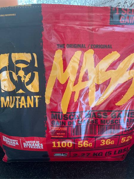 MUTANT <em>MASS</em>草莓香蕉味冲调谷物制品