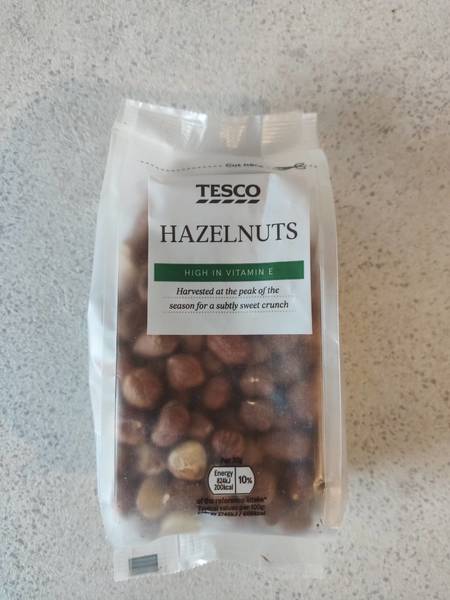 Tesco Hazelnuts榛子