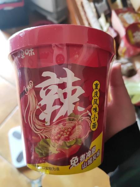 百草味 重庆风味小面