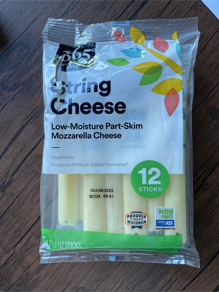 Whole Foods 365 stringcheesepart-skimmozzarella