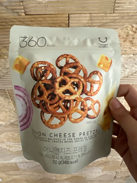 <em>Delight</em> project Onioncheesepretzel