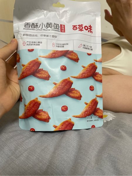 百草味 香酥小黄鱼(香辣味)100g