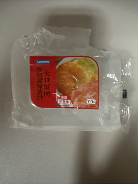 罗森 /LAWSON厚切甜辣薯饼大口饭团