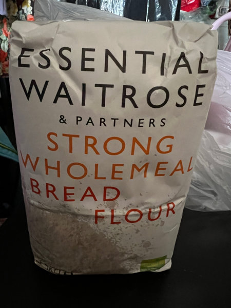 essential waitrose 全麦面粉