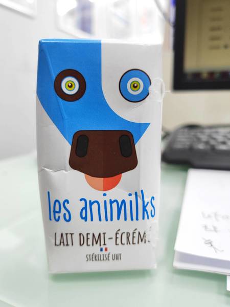 les animilks 晨之星脱脂牛奶