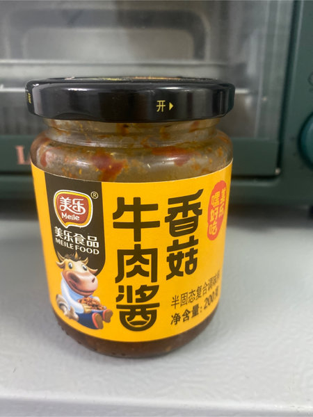 美乐食品 <em>200g</em><em>香菇</em><em>牛肉</em><em>酱</em>