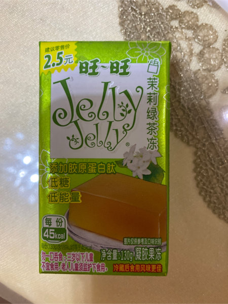 旺旺 <em>JellyJelly</em>可吸<em>果冻</em><em>_</em>茉莉绿茶冻