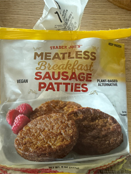 Trader Joe's MeatlessBreakfastSausagepatties