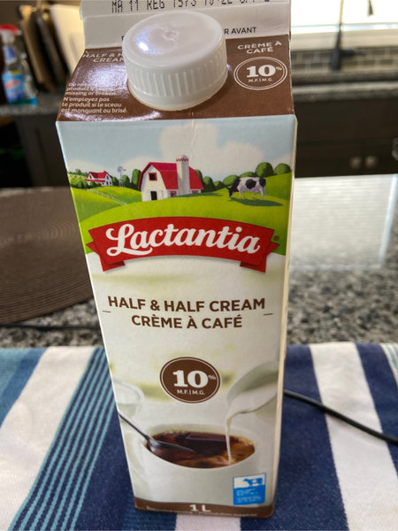 Lactantia <em>Half</em>&<em>half</em>cream