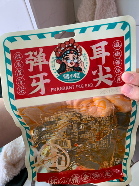 曾小姐 52g耳尖香辣味