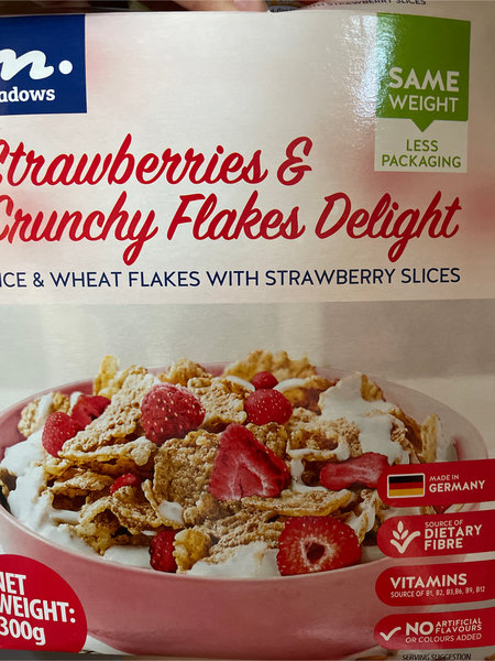 Meadows Strawberriesandcrunchyflakesdelights