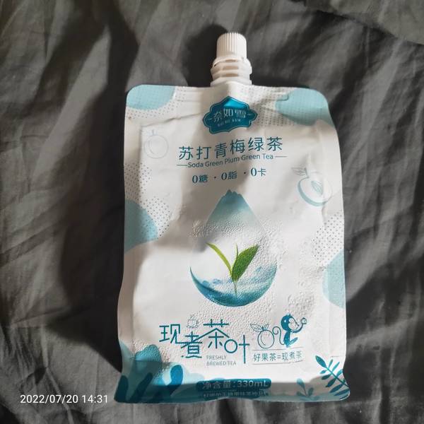 奈如雪 苏打青梅绿茶  350ml