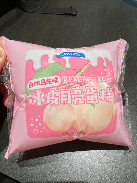 罗森便利店 冰皮月亮蛋糕白桃乌龙味