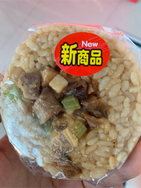 711 泡椒腊肉饭团