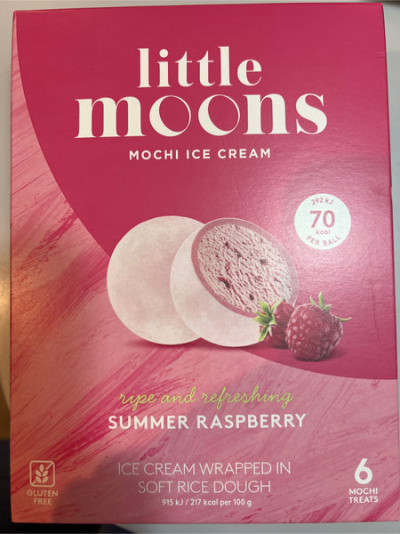 <em>Little</em> moon SummerRaspberryMochi